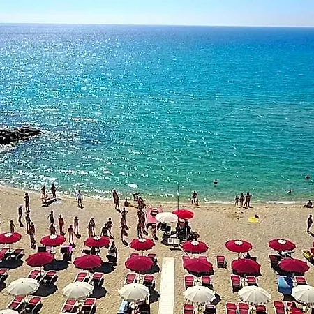 Alma Hotel