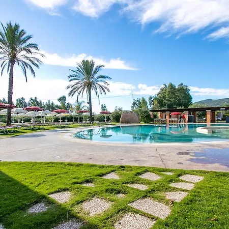 Alma Hotel 4*