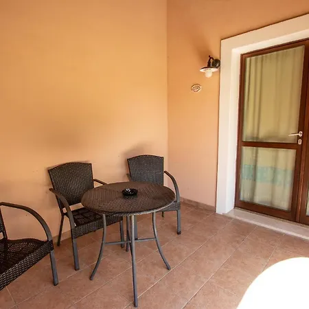 Alma Hotel 4*
